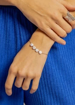 LOVE-Armkettchen, Silber -Sassyclassy A10331