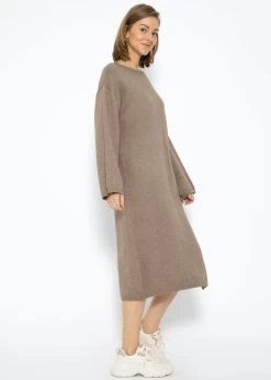 Strickkleid Mit Seitenschlitz In Midi-Länge - Taupe -Sassyclassy SassyClassy Strickkleid mit seitenschlitz in midi lange taupe S3206B5979 5