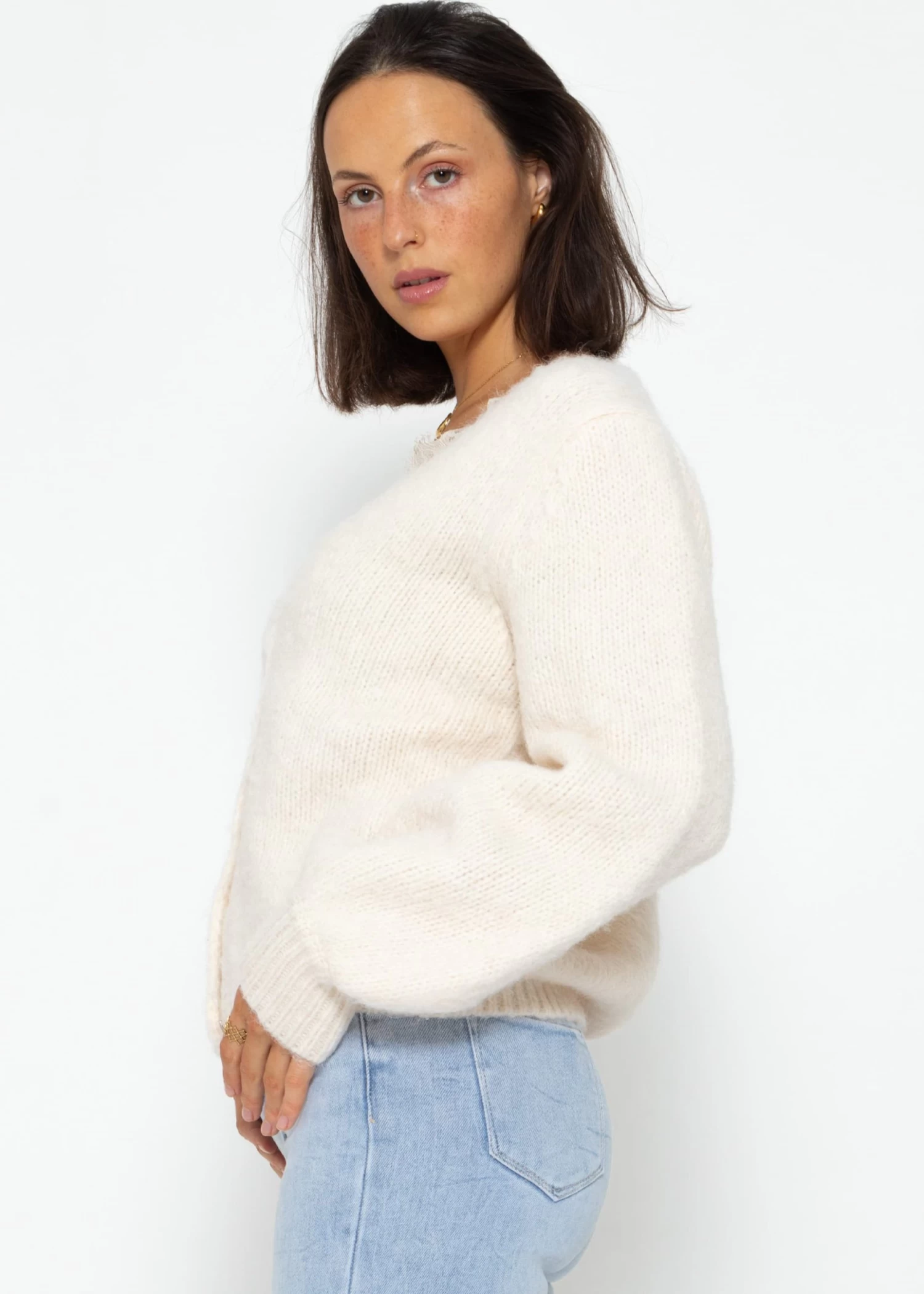 Cardigan Mit Spitzen-Ausschnitt - Offwhite 8 Cardigan Mit Spitzen-Ausschnitt - Offwhite – Bild 6