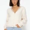Cardigan Mit Spitzen-Ausschnitt - Offwhite 1 Cardigan Mit Spitzen-Ausschnitt - Offwhite -Sassyclassy SassyClassy cardigan mit spitzen ausschnitt offwhite S3211C6664 5nlT1rUrVyJTbb