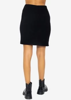 Gerippter, Kurzer Rock - Schwarz -Sassyclassy SassyClassy gerippter kurzer rock schwarz S3207B6065 1