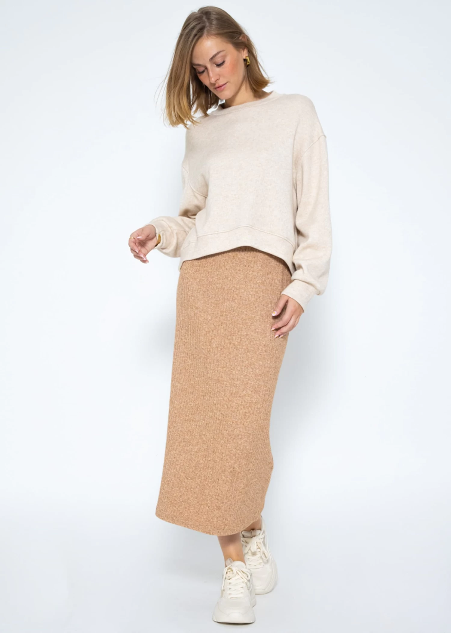 Gerippter Rock In Midi-Länge - Taupe 4 Gerippter Rock In Midi-Länge - Taupe – Bild 2