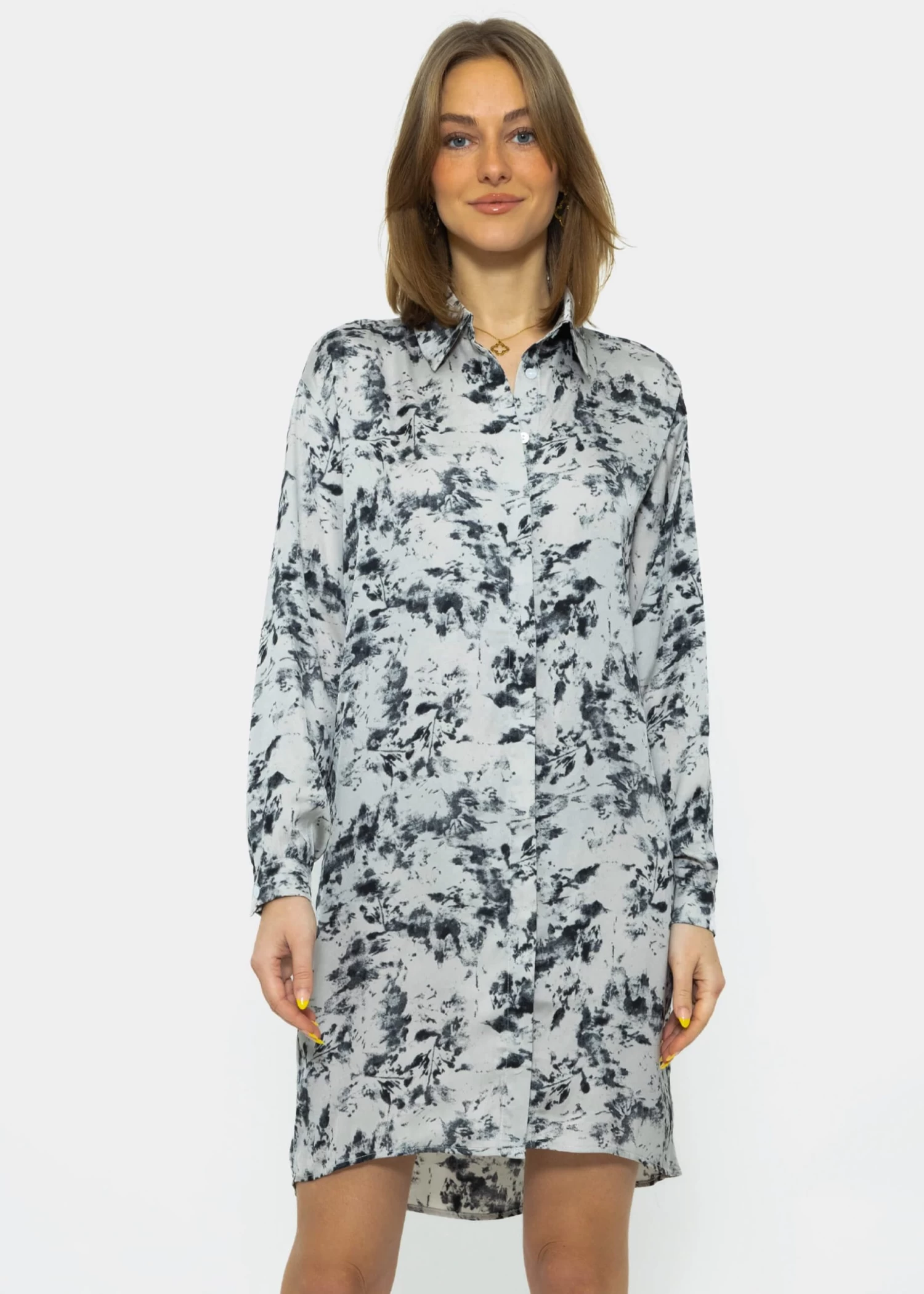 Hemdblusenkleid Mit Print - Grau 3 Hemdblusenkleid Mit Print - Grau