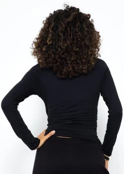 Langarmshirt Mit Wickel-Optik - Schwarz 17 Langarmshirt Mit Wickel-Optik - Schwarz -Sassyclassy SassyClassy langarmshirt mit wickel optik schwarz S3209G6471 1