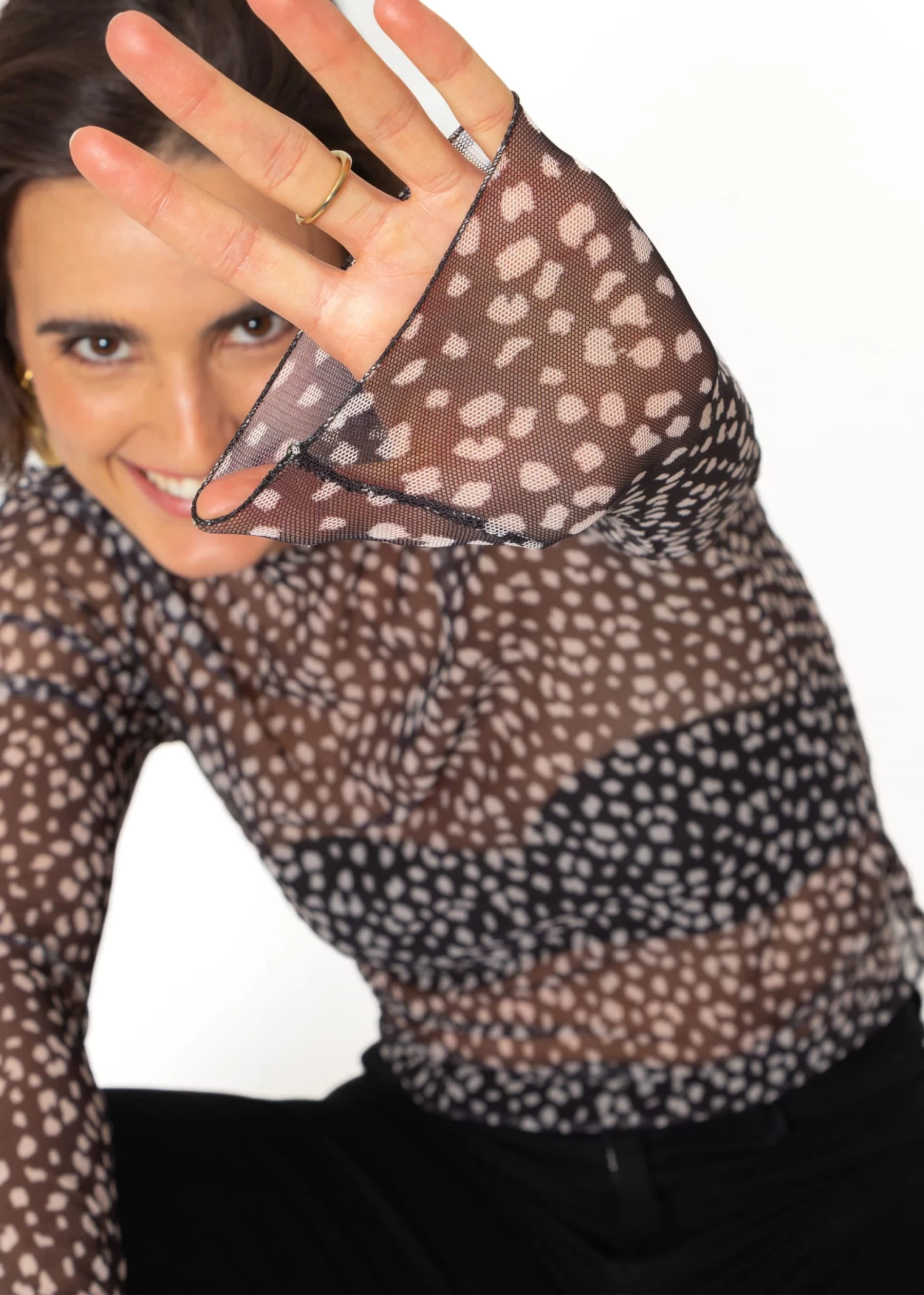 Mesh Langarmshirt Mit Print - Schwarz 9 Mesh Langarmshirt Mit Print - Schwarz – Bild 7