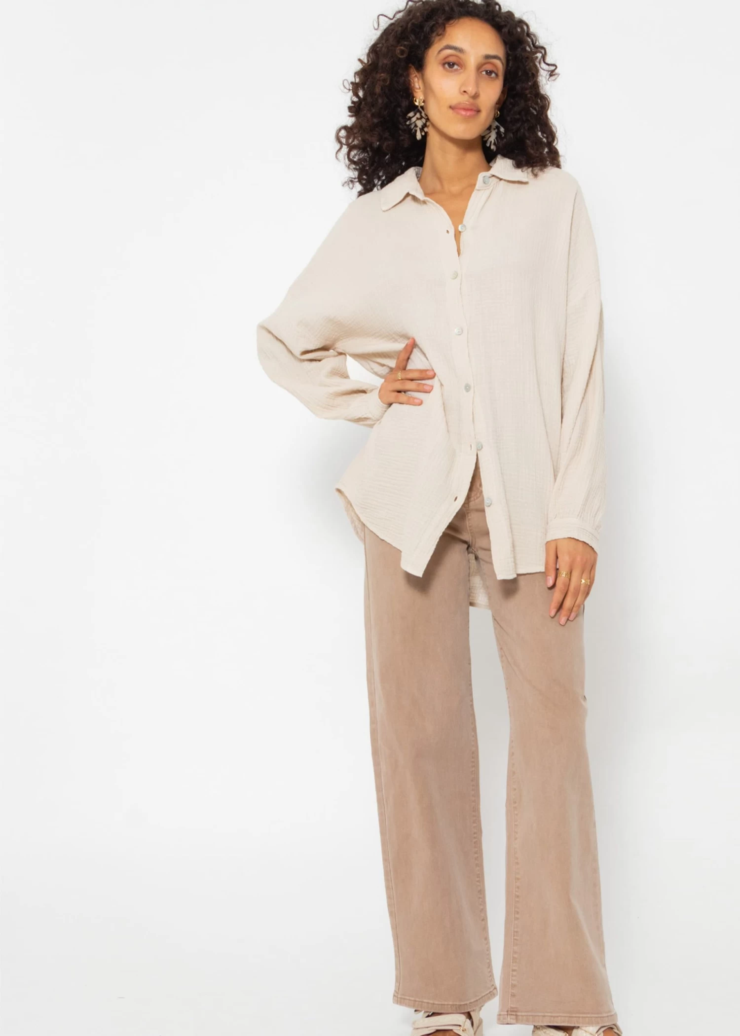 Musselin Bluse Im Regular Fit - Beige 4 Musselin Bluse Im Regular Fit - Beige – Bild 2