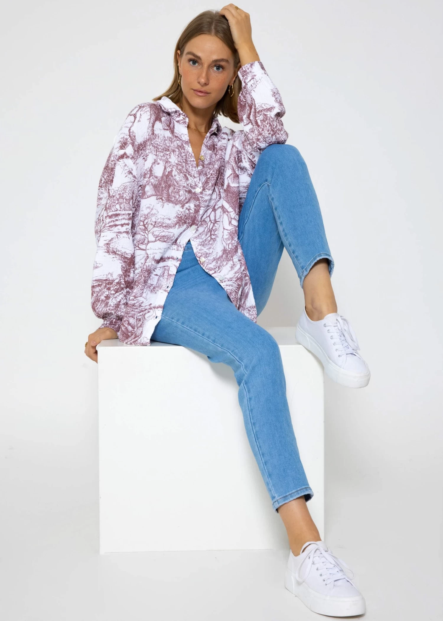 Musselin Bluse Mit Print, Weinrot 4 Musselin Bluse Mit Print, Weinrot – Bild 2