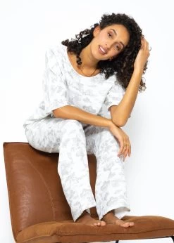 Musselin Pyjamahose Mit Print - Weiß-taupe -Sassyclassy SassyClassy musselin pyjamahose mit print weiss taupe S3209NH6458 1