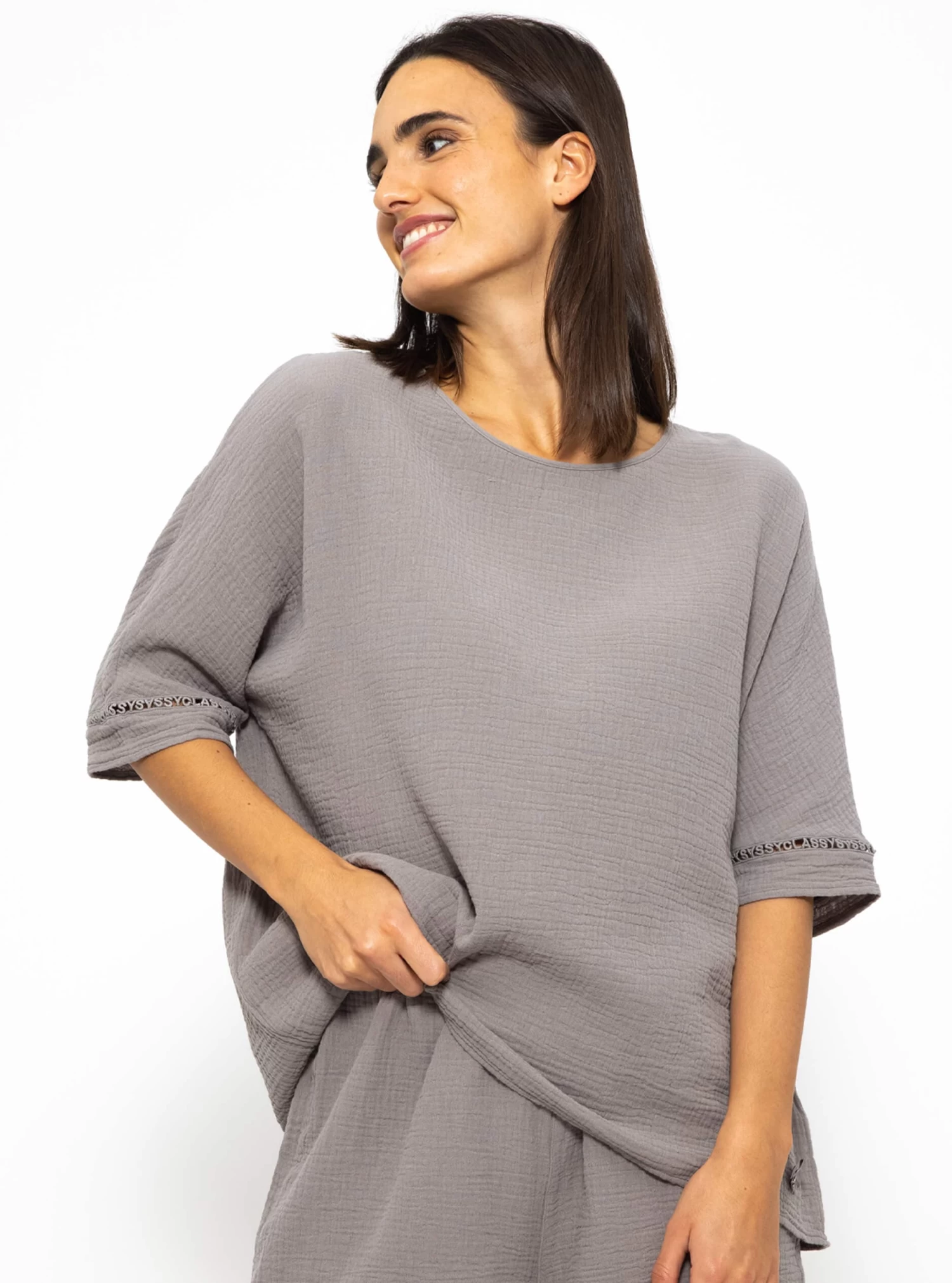 Musselin Pyjamashirt Mit Spitzenborte - Taupe 3 Musselin Pyjamashirt Mit Spitzenborte - Taupe