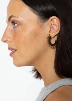 Ohrstecker Sonne - Gold 10 Ohrstecker Sonne - Gold -Sassyclassy SassyClassy ohrstecker gold S4201AO6615 1