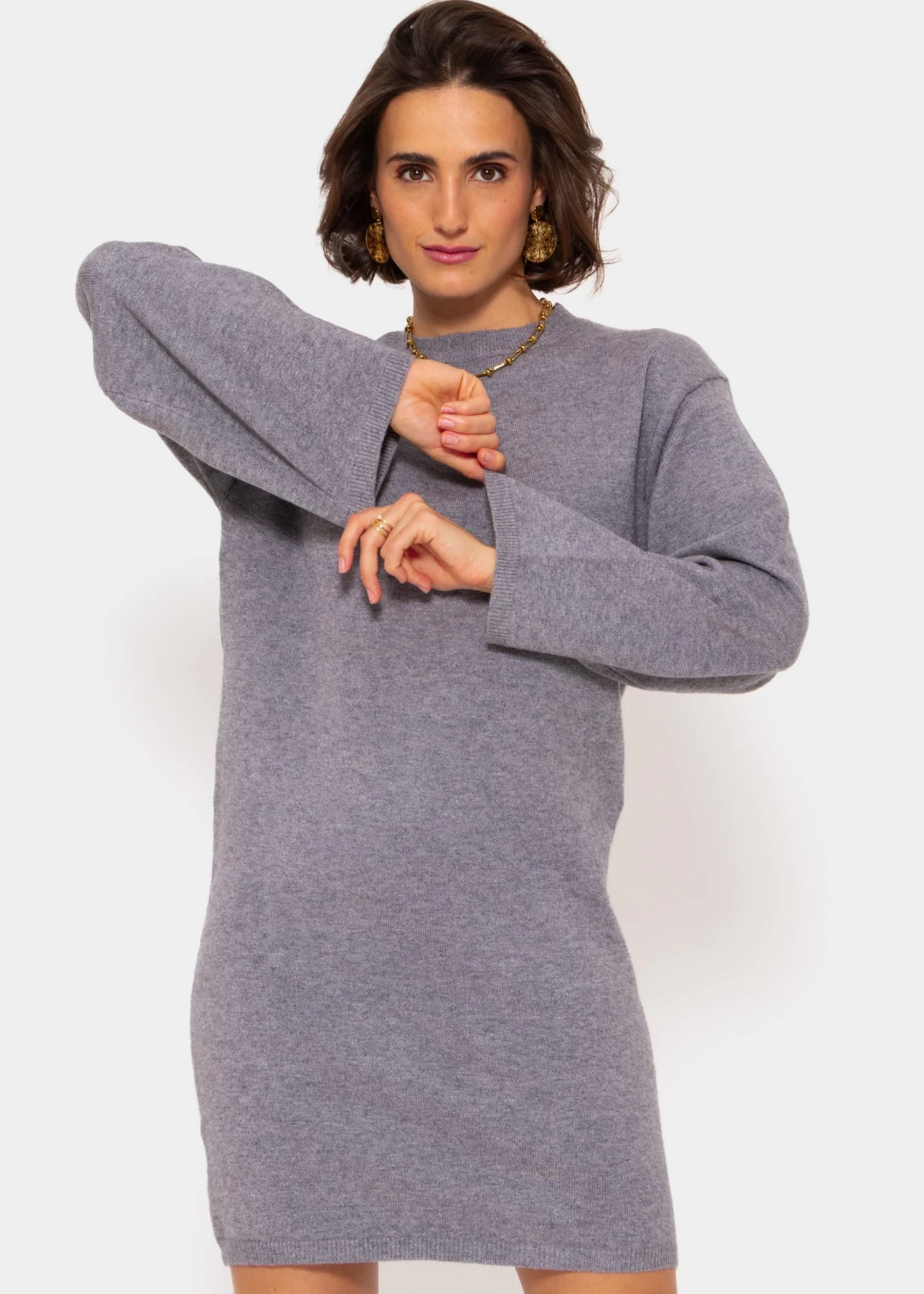 Oversize Kleid In Strick - Grau 3 Oversize Kleid In Strick - Grau