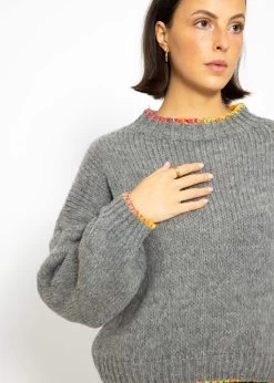 Oversize Pullover Mit Bunten Akzenten - Grau -Sassyclassy SassyClassy oversize pullover mit bunten akzenten grau S3211P6637 7