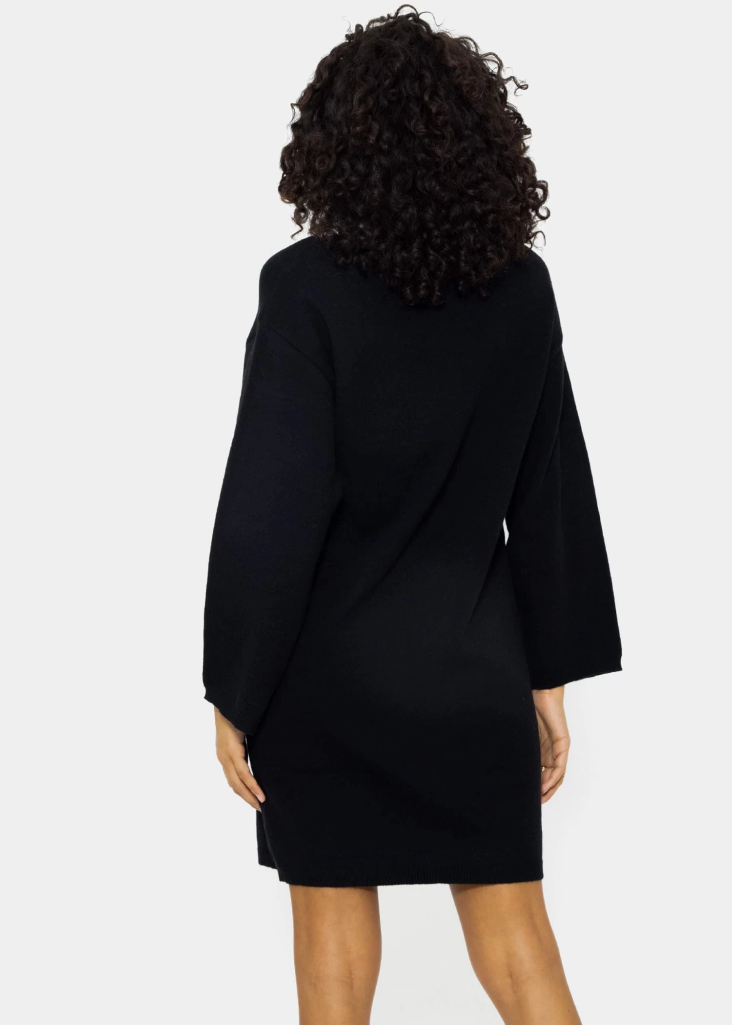 Oversize Kleid In Strick - Schwarz 8 Oversize Kleid In Strick - Schwarz – Bild 6