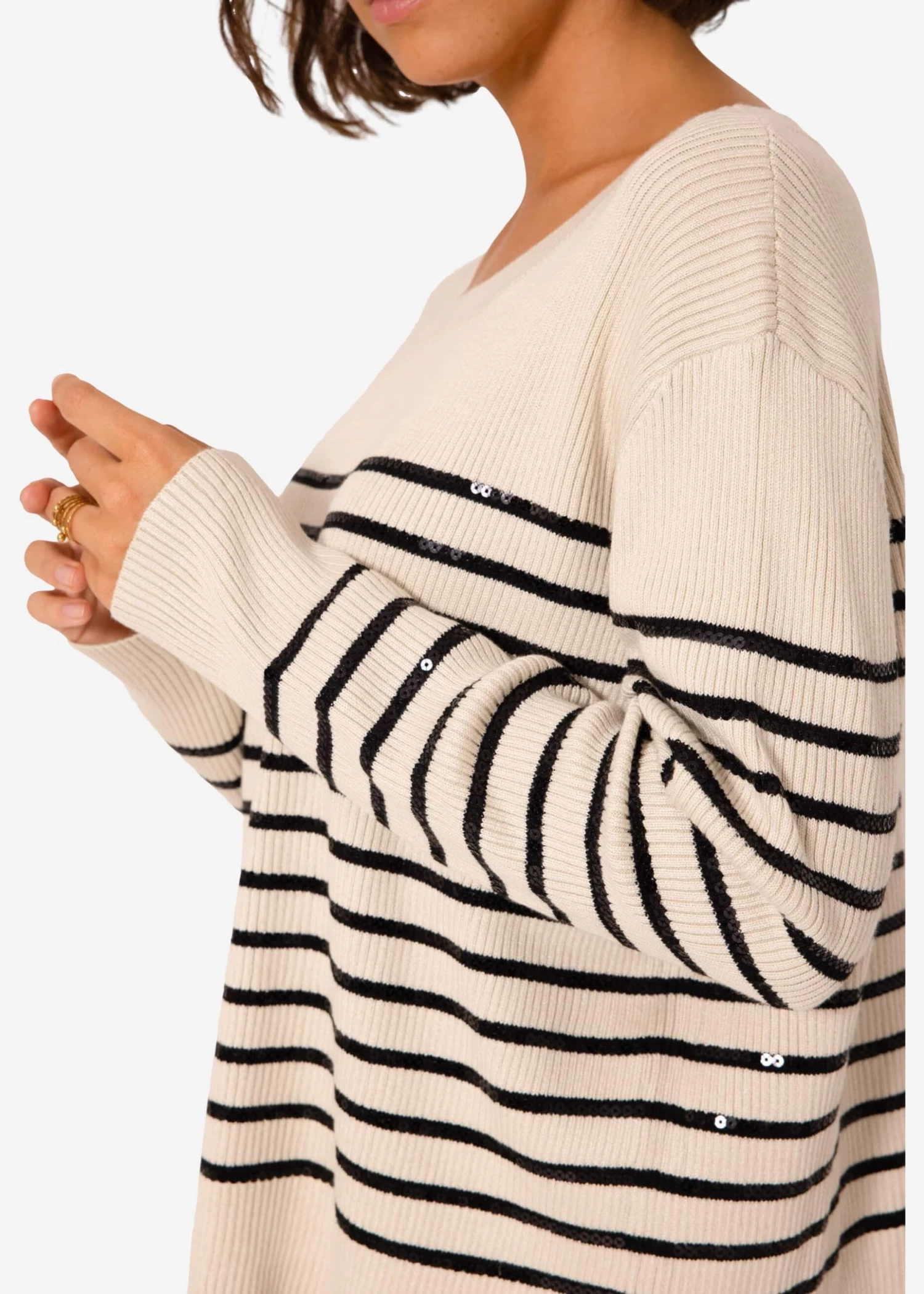 Pullover Mit Pailletten Streifen - Beige 8 Pullover Mit Pailletten Streifen - Beige – Bild 6