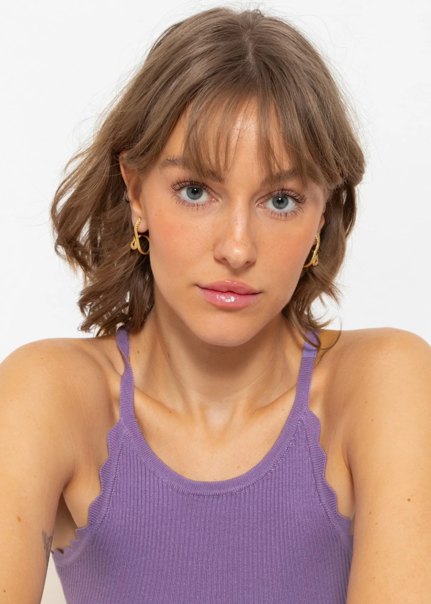 Schlangen Ohrstecker Mit Textur - Gold 7 Schlangen Ohrstecker Mit Textur - Gold – Bild 5