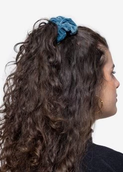Scrunchie Aus Velvet, Blau -Sassyclassy SassyClassy scrunchie aus velvet blau S9106A510 1NOGNPP7ZsgW1C