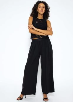 Spitzentop - Schwarz -Sassyclassy SassyClassy spitzentop schwarz S3209T6376