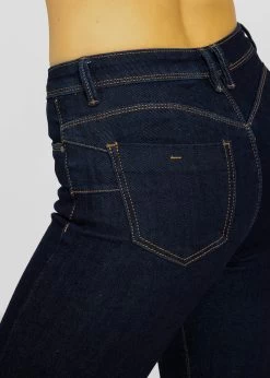 Stretchy Mid Waist Push Up Jeans - Dunkelblau -Sassyclassy SassyClassy stretchy mid waist push up jeans dunkelblau S3209D6357 1