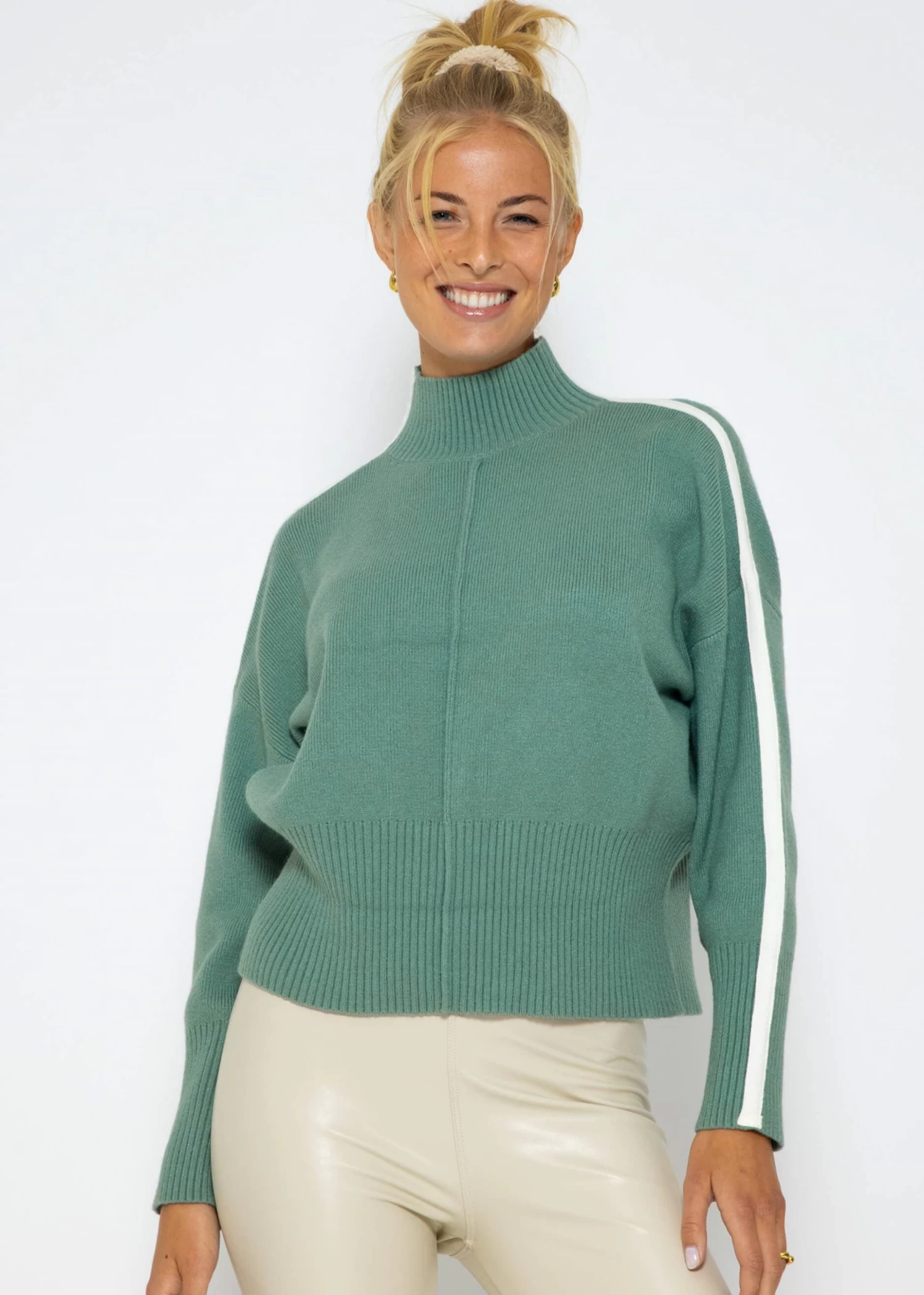 Strickpullover Mit Hellen Streifen - Grün 5 Strickpullover Mit Hellen Streifen - Grün – Bild 3