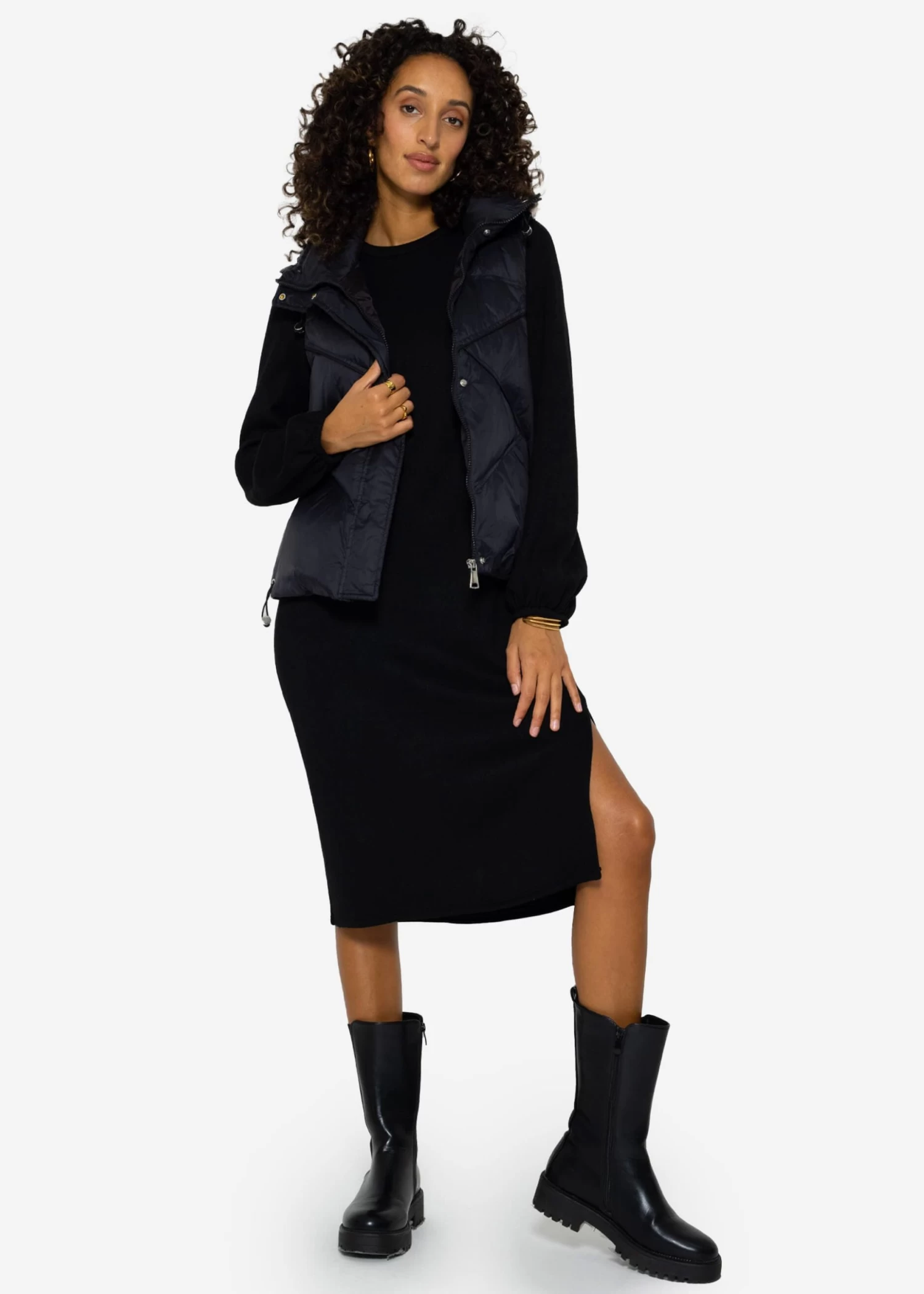 Super Soft Jerseykleid In Midilänge - Schwarz 6 Super Soft Jerseykleid In Midilänge - Schwarz – Bild 4