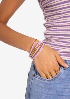 Armreif Gold Mit Emaille, Flieder -Sassyclassy SassyClassy armreif gold mit emaille flieder S3205A1330FNIorkQf3CMZk