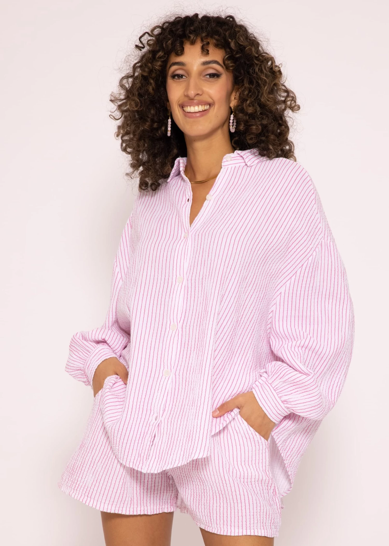 Gestreifte Musselin Bluse Oversize, Kurz, Pink/weiß 3 Gestreifte Musselin Bluse Oversize, Kurz, Pink/weiß