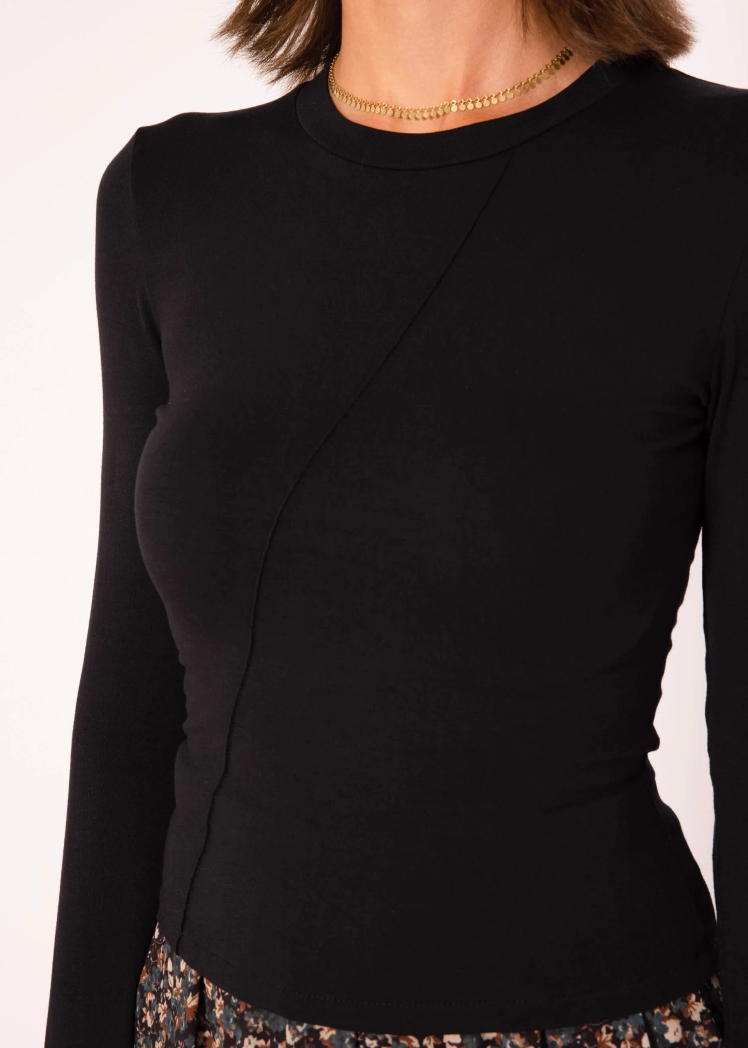 Langarmshirt Mit Diagonaler Biese, Schwarz 3 Langarmshirt Mit Diagonaler Biese, Schwarz