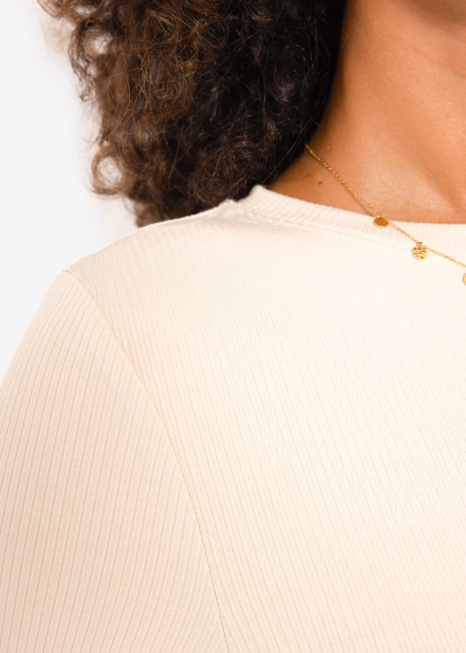 Lockeres Langarmshirt - Beige 10 Lockeres Langarmshirt - Beige – Bild 8