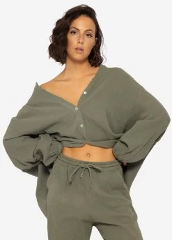 Musselin Bluse Oversize, Kurz, Khaki -Sassyclassy SassyClassy musselin bluse oversize kurz khaki S2201B4515 5Zc5CivT8C3Xd0