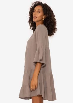 Musselin Kleid, Taupe -Sassyclassy SassyClassy musselin kleid taupe S2206B3970 5j244gL11WinjmnT3y5kGh8M27d