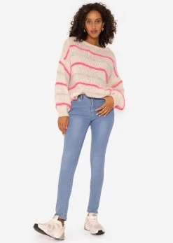 Strickpullover Mit Farbigen Streifen - Hellbeige-pink-hellgrau 11 Strickpullover Mit Farbigen Streifen - Hellbeige-pink-hellgrau -Sassyclassy SassyClassy strickpullover mit farbigen streifen hellbeige fuchsia hellgrau S3208P6189 5 1