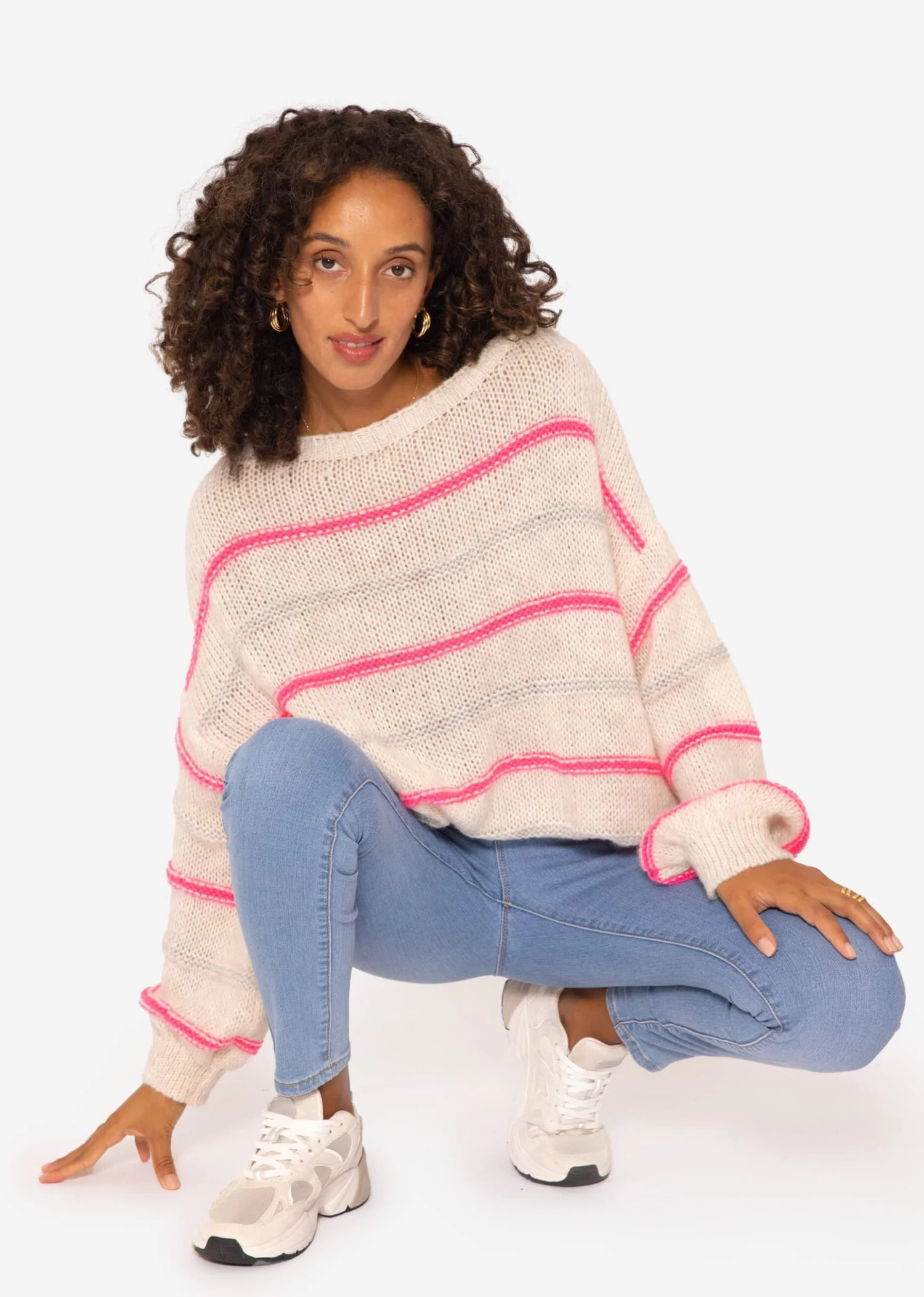 Strickpullover Mit Farbigen Streifen - Hellbeige-pink-hellgrau 3 Strickpullover Mit Farbigen Streifen - Hellbeige-pink-hellgrau