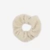Teddy-Scrunchie - Offwhite -Sassyclassy SassyClassy teddy scrunchie offwhite S3207A1434 1