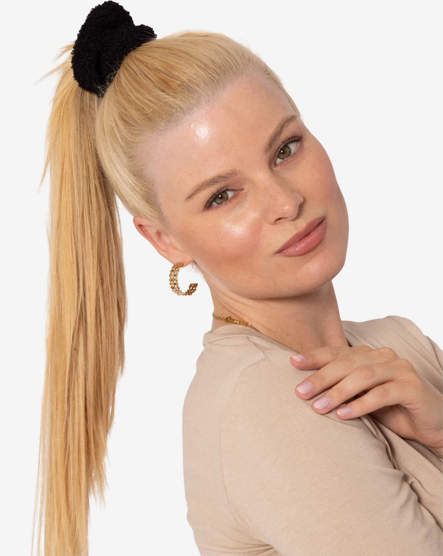 Teddy-Scrunchie - Schwarz 6 Teddy-Scrunchie - Schwarz – Bild 4