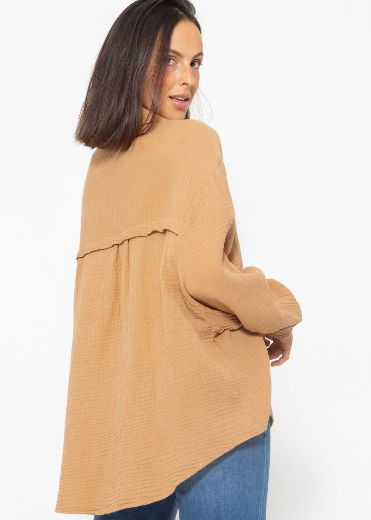 Musselin Bluse Oversize Kurz - Hellbraun 10 Musselin Bluse Oversize Kurz - Hellbraun – Bild 8