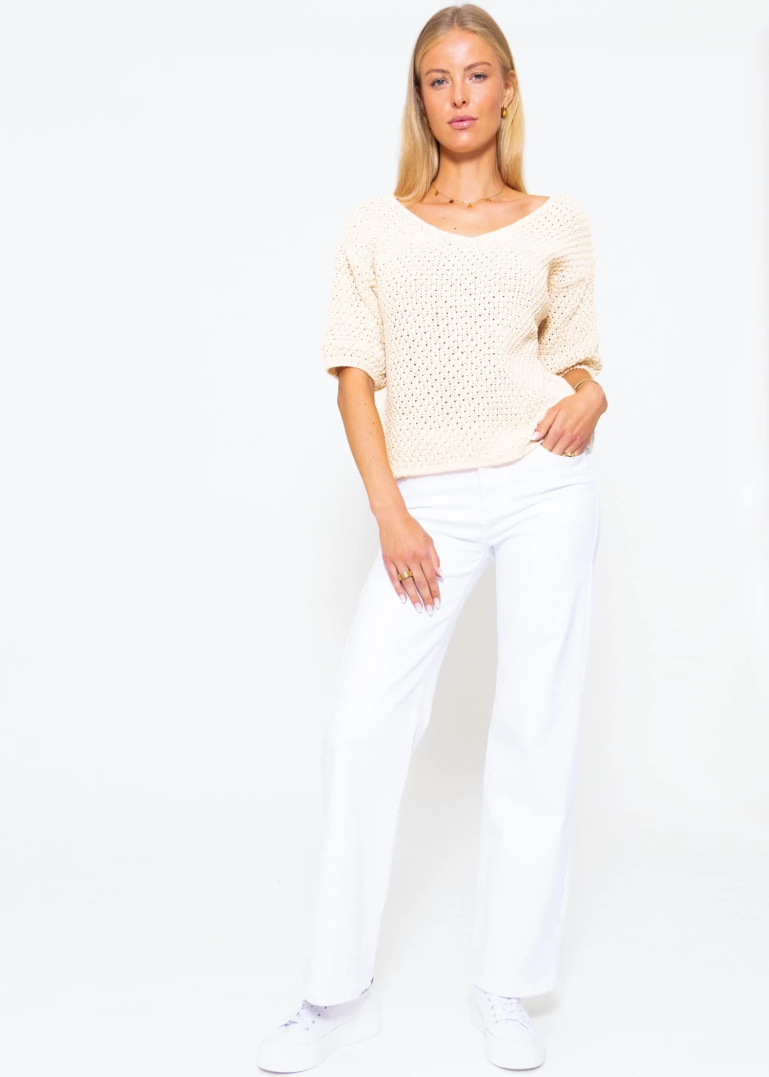 Baumwoll-Pullover Mit V-Ausschnitt - Beige 4 Baumwoll-Pullover Mit V-Ausschnitt - Beige – Bild 2