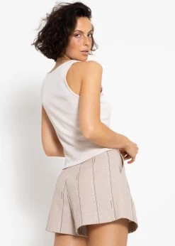 Doppellagiges, Geripptes Tank Top - Beige 10 Doppellagiges, Geripptes Tank Top - Beige -Sassyclassy sassyclassy doppellagiges geripptes tank top beige S4203T7025 1