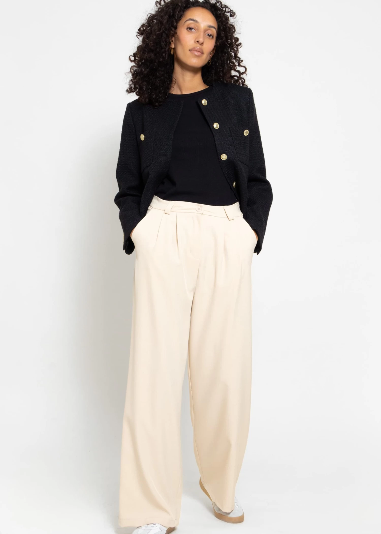 Geripptes Tank Top - Schwarz 4 Geripptes Tank Top - Schwarz – Bild 2