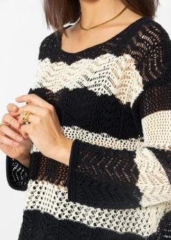 Gestreifter Ajour-Strickpullover - Schwarz-beige -Sassyclassy sassyclassy gestreifter ajour strickpullover schwarz beige S4203P6867 1