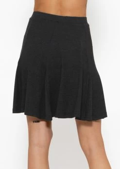 Kurzer Jerseyrock - Schwarz -Sassyclassy sassyclassy kurzer jersey rock schwarz S3212R6754 1