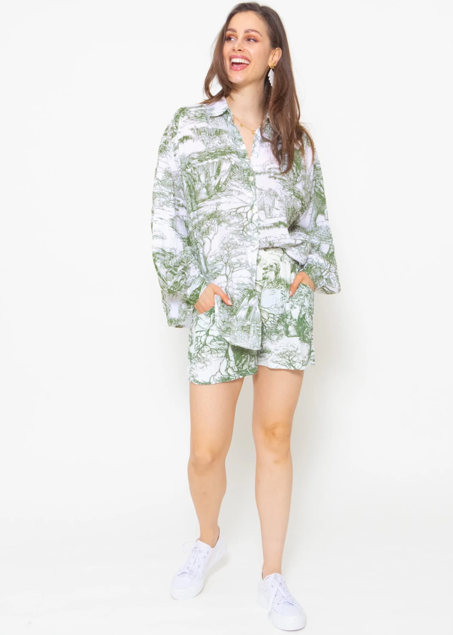 Musselin Bluse Mit Print, Khaki 4 Musselin Bluse Mit Print, Khaki – Bild 2