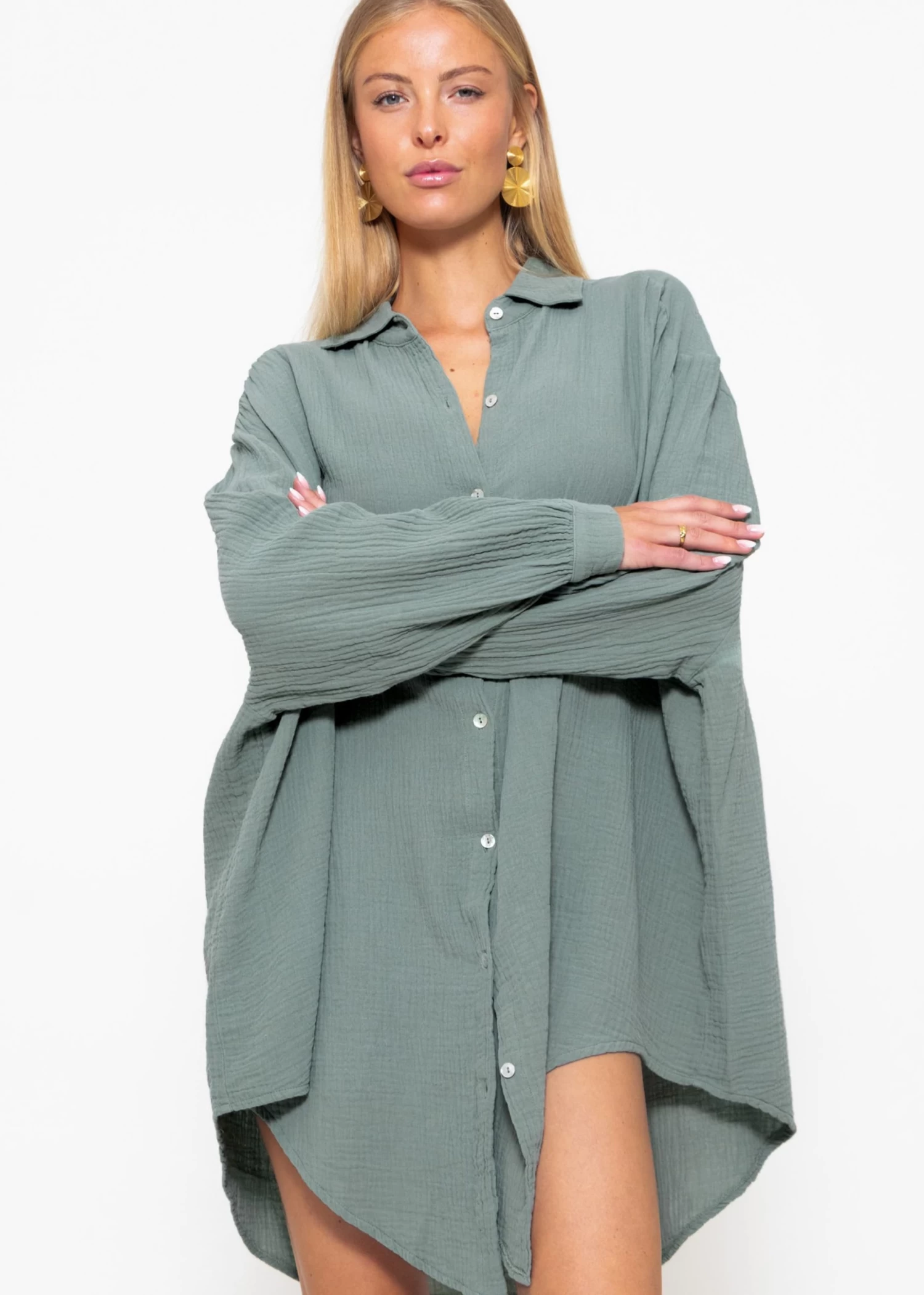 Musselin Bluse Oversize, Salbeigrün 8 Musselin Bluse Oversize, Salbeigrün – Bild 6