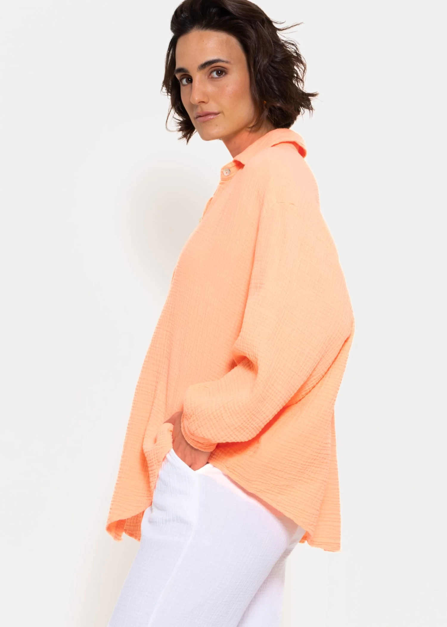 Musselin Bluse Oversize, Kurz - Peach 8 Musselin Bluse Oversize, Kurz - Peach – Bild 6
