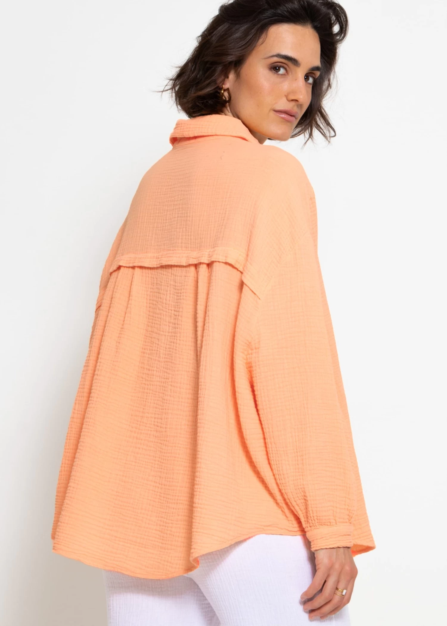 Musselin Bluse Oversize, Kurz - Peach 9 Musselin Bluse Oversize, Kurz - Peach – Bild 7