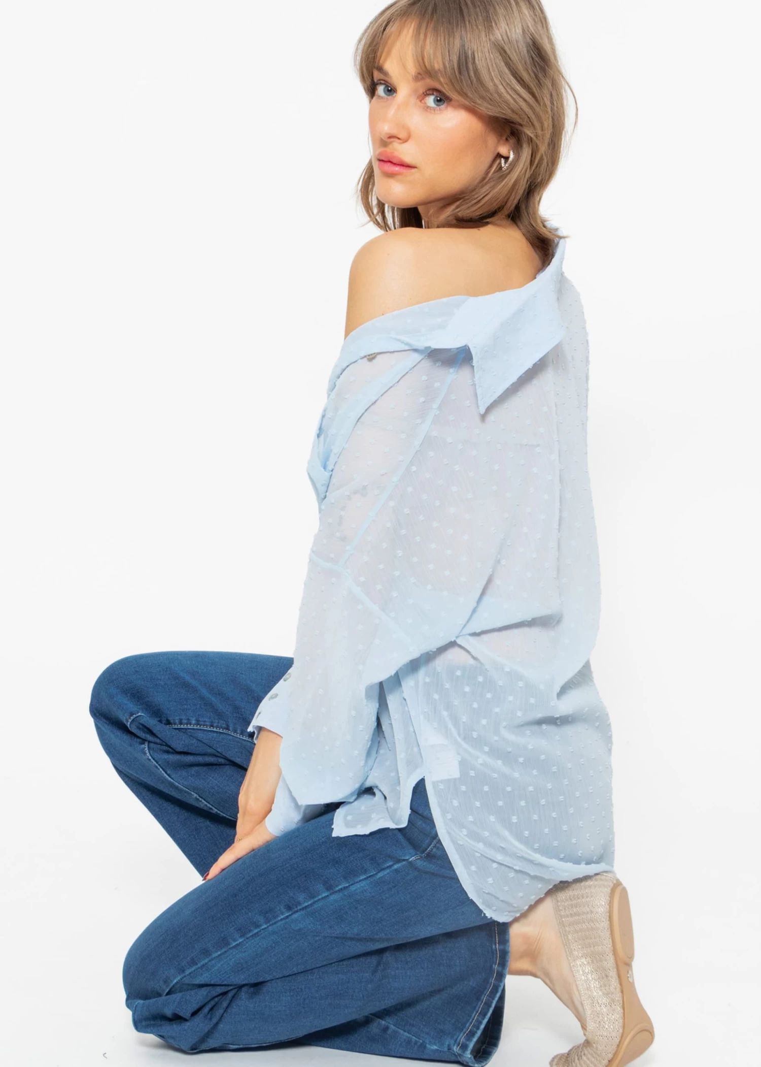 Oversize Plumetis Bluse, Hellblau 5 Oversize Plumetis Bluse, Hellblau – Bild 3