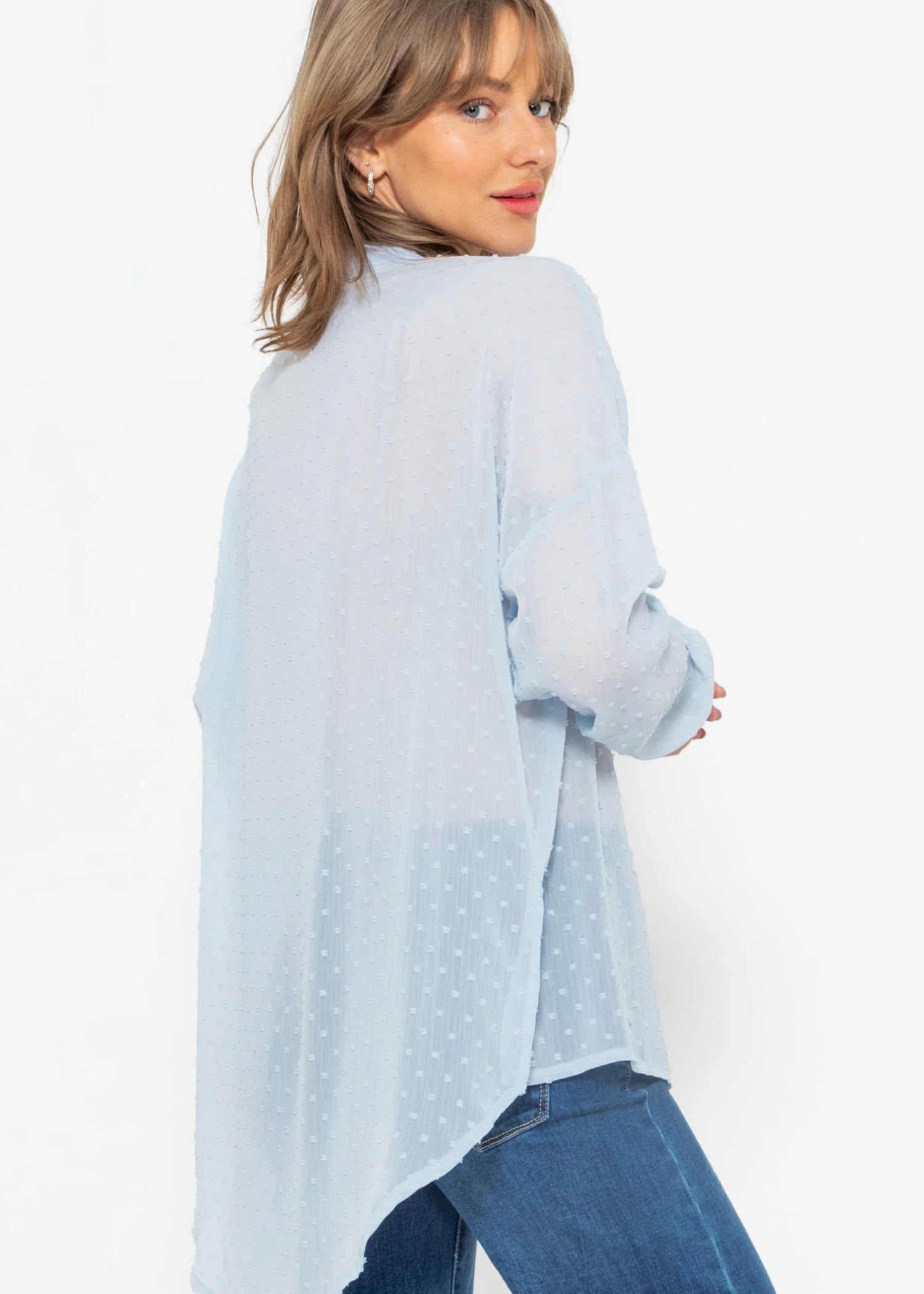 Oversize Plumetis Bluse, Hellblau 8 Oversize Plumetis Bluse, Hellblau – Bild 6